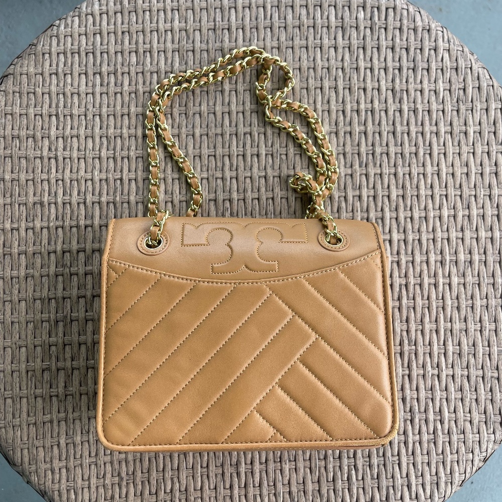 Tory Burch Alexa Convertible Shoulder Bag